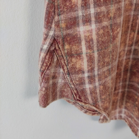 Crazy Train Plaid Bleach Splatter Button Front Shirt, M - Picture 4 of 9